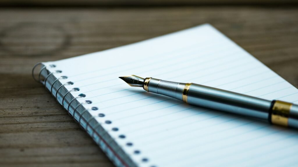 Carta de Apresentação: Como Escrever uma que Convença o Recrutador (com Modelo) Carta de Apresentação: Como Escrever uma que Convença o Recrutador (com Modelo)